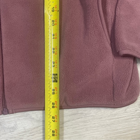 Uniqlo Men's Maroon Fleece Jacket BNWT size M - Picture 9 of 10